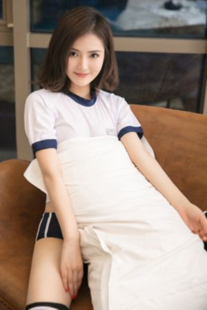 女性